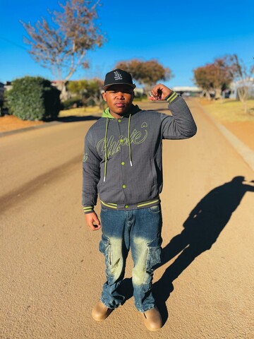 Plugger, 22 Alexandra, Gauteng, South Africa