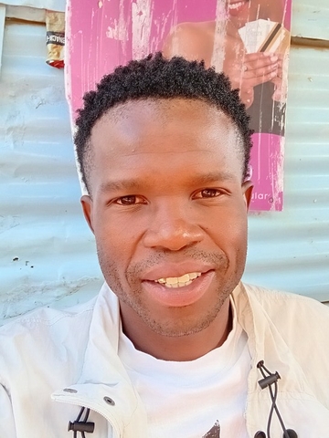 Sistoz, 33 Brits, North West, South Africa