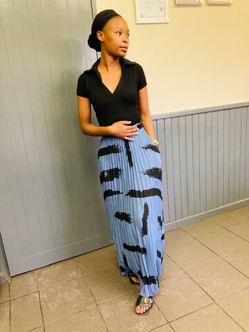 Esihle244, 26 Kempton Park, Gauteng, South Africa