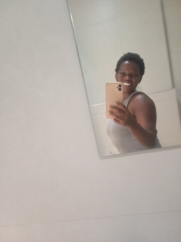 Micky, 38 Hibberdene, KwaZulu-Natal, South Africa