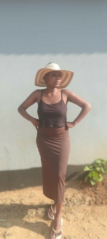 Thulile, 23 Lenasia, Gauteng, South Africa