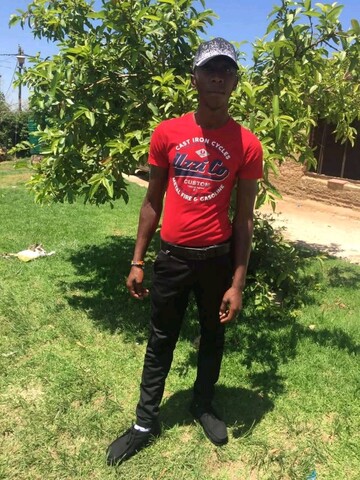 Qhawe, 27 KwaMhlanga, Mpumalanga, South Africa