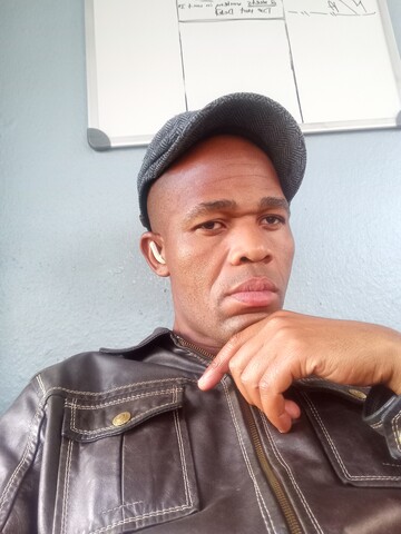 Tlhogi, 37 Johannesburg, Gauteng, South Africa