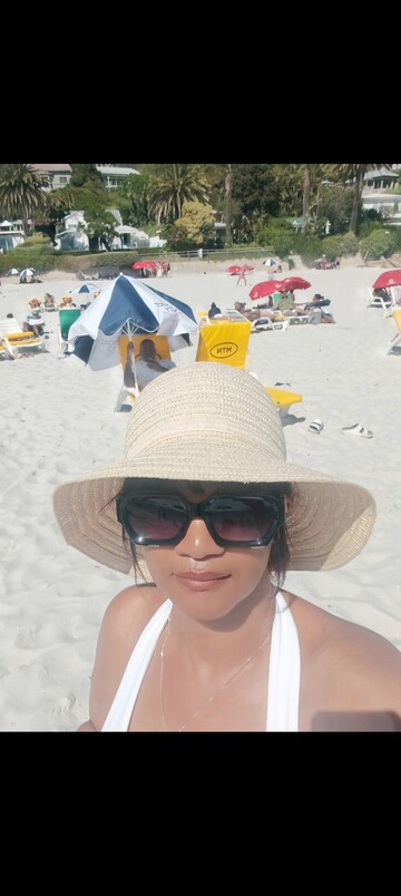 Vona, 48 Cape Town, Western Cape, South Africa