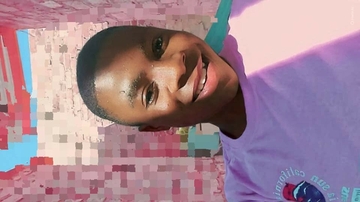 Tshepiso, 18 Mamelodi, Gauteng, South Africa