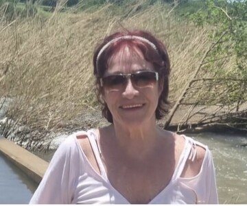 Tess, 76 Benoni, Gauteng, South Africa