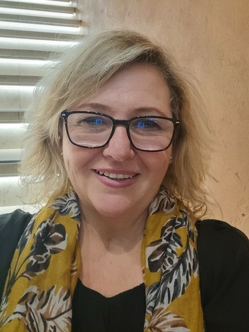 Looking for Mr Right, 63 Ladysmith, KwaZulu-Natal, South Africa