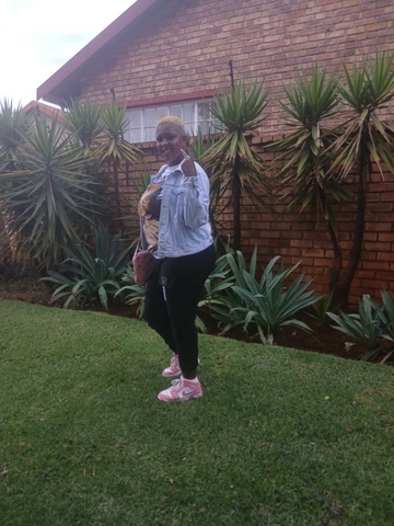 Nonoe320, 32 Kempton Park, Gauteng, South Africa