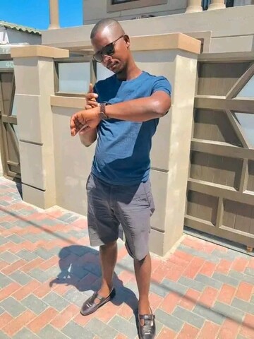 Mabheka308, 35 Cape Town, Western Cape, South Africa