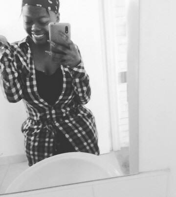 Miss T, 20 Tembisa, Gauteng, South Africa