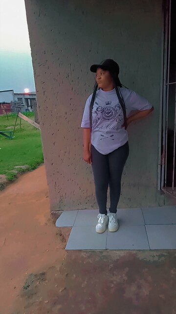 Slender, 32 Newcastle, KwaZulu-Natal, South Africa