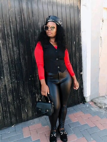 Asongezwa, 28 Pretoria, Gauteng, South Africa