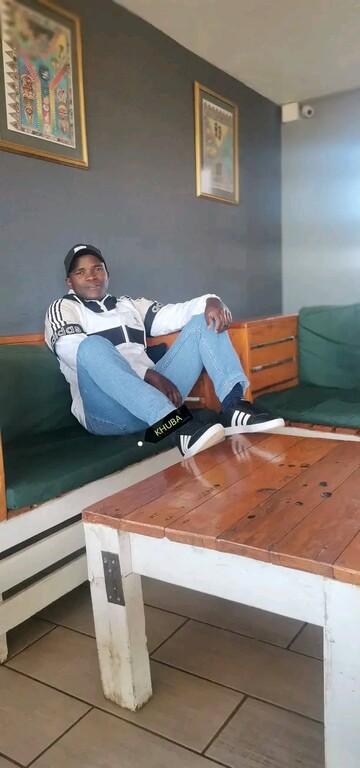 Zeus328, 30 Soweto, Gauteng, South Africa