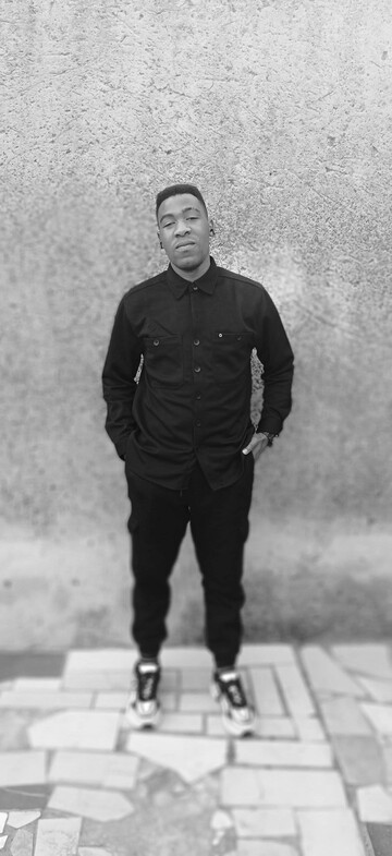 Theo, 24 Soweto, Gauteng, South Africa