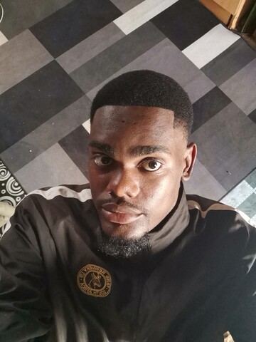 Mpho, 24 Katlehong, Gauteng, South Africa
