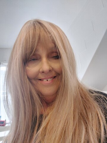 Jeni, 65 Cape Town, Western Cape, South Africa