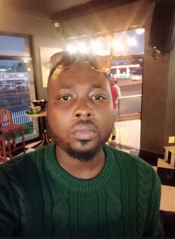 Trevon Tates, 32 Kempton Park, Gauteng, South Africa