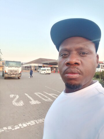 Sibu, 39 Vosloorus, Gauteng, South Africa