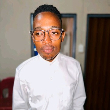 Tshegofatso, 24 Burgersfort, Limpopo, South Africa