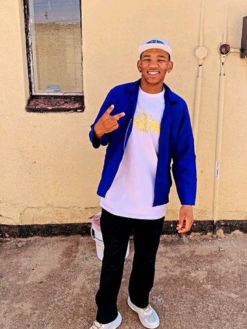 Nkosi349, 23 Soweto, Gauteng, South Africa