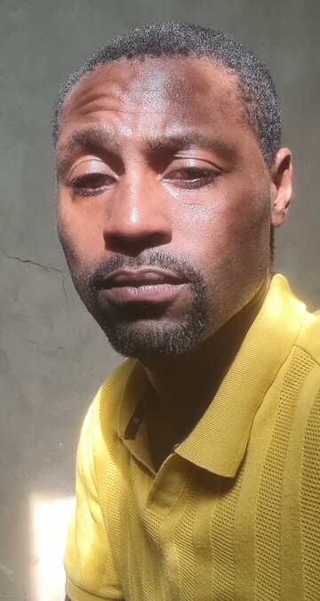 Gift319, 31 Roodepoort, Gauteng, South Africa