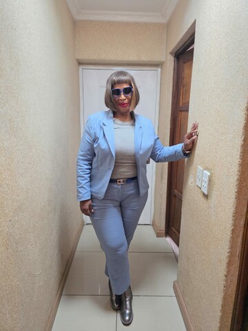 Happy, 61 Roodepoort, Gauteng, South Africa
