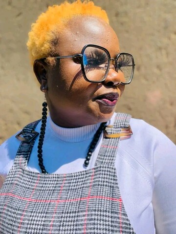 Broke Madam, 26 Nigel, Gauteng, South Africa