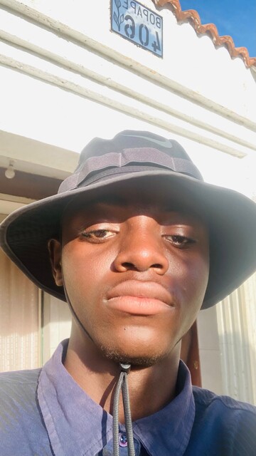 Topless, 18 Mankweng, Limpopo, South Africa