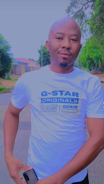 Murphy, 40 Rustenburg, North West, South Africa