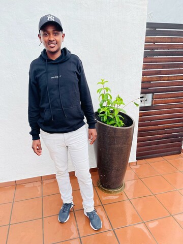 Olothando, 24 Johannesburg, Gauteng, South Africa