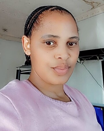Zowie, 41 Port St Johns, Eastern Cape, South Africa