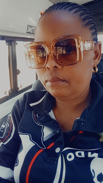 Noma Gee, 41 Soweto, Gauteng, South Africa