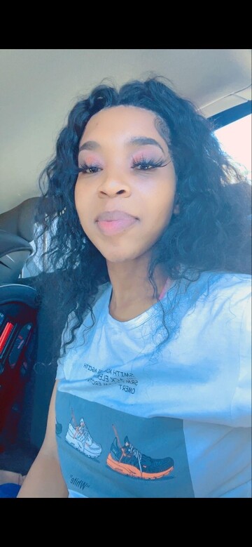 Kuhle, 27 Germiston, Gauteng, South Africa
