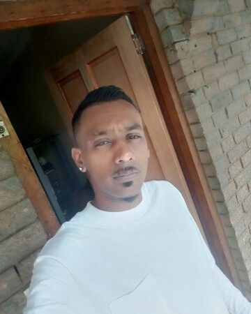 Mark, 28 Tongaat, KwaZulu-Natal, South Africa