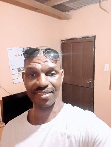 Tommy, 46 Mooinooi, North West, South Africa