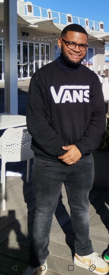 Steven, 24 Gordons Bay, Western Cape, South Africa