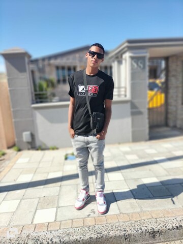 malik, 21 Cape Town, Western Cape, South Africa