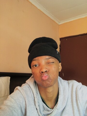 Thato, 19 Vosloorus, Gauteng, South Africa