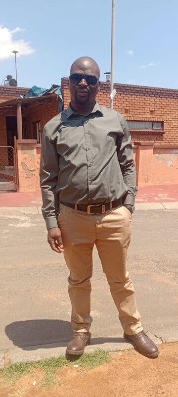 Tshepo M, 41 Middelburg (MP), Mpumalanga, South Africa
