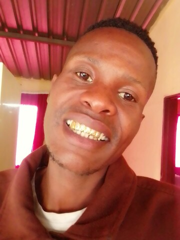 The tall guy, 30 Heilbron, Free State, South Africa