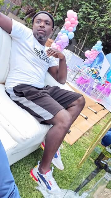 mronza, 42 Soweto, Gauteng, South Africa