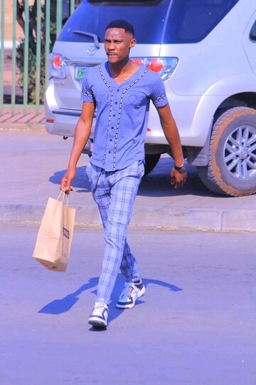Topic, 27 Rustenburg, North West, South Africa