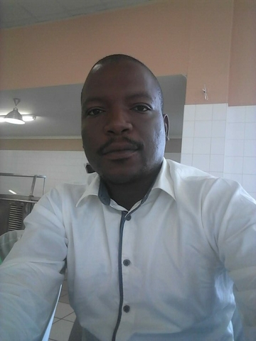Sphe, 43 Sodwana Bay, KwaZulu-Natal, South Africa