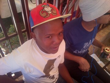 paris16, 32 Mafikeng, North West, South Africa