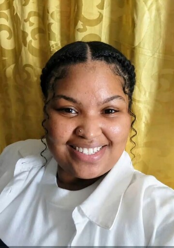 Linzay10, 24 Cape Town, Western Cape, South Africa