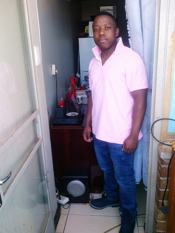Nuz5, 32 Johannesburg, Gauteng, South Africa