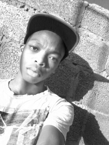 Retsi, 28 Soweto, Gauteng, South Africa