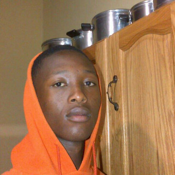 mr dlomo, 30 Benoni, Gauteng, South Africa