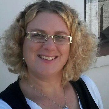 Jeanne Amarie, 46 Cape Town, Western Cape, South Africa