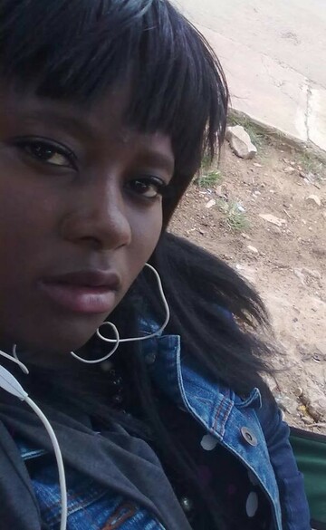 temp girl, 32 Modjadjiskloof, Limpopo, South Africa